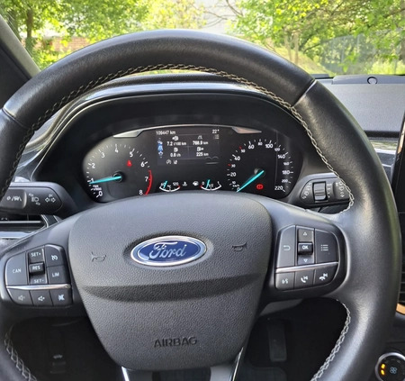 Ford Fiesta cena 52300 przebieg: 109000, rok produkcji 2018 z Lubań małe 106